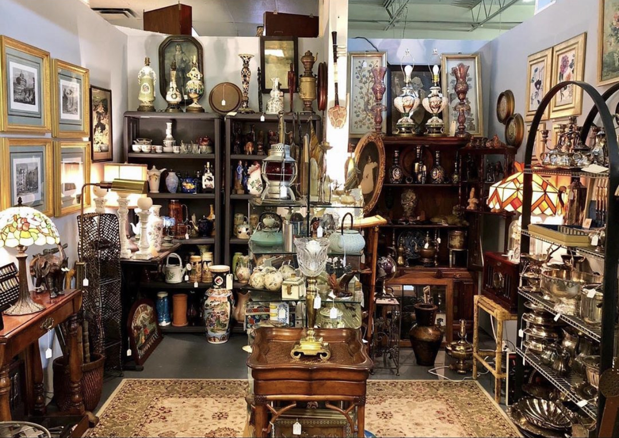 Jacksonville’s Best Vintage, Thrifting & Antique Shops